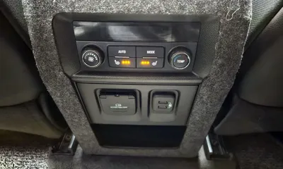 ChevroletGMDaewoo Traverse 2020, 110999 км, за 12091.18 USD - фото 19