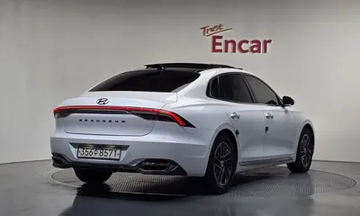 Hyundai Grandeur 2021, 92761 км, за 13986.48 USD