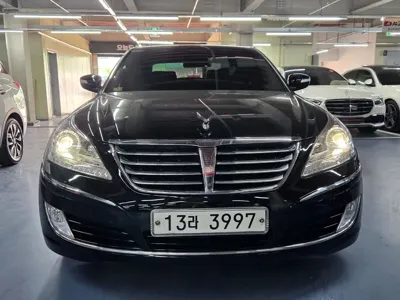 Hyundai Equus 2010, 171239 км, за 2862.35 USD