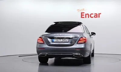 Mercedes-Benz E-Class 2020, 183817 км, за 14310.1 USD
