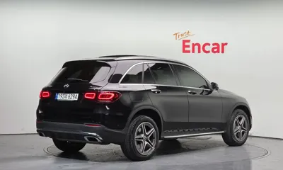 Mercedes-Benz GLC-Class 2022, 36129 км, за 29732.4 USD