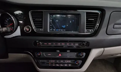 Kia Canival 2019, 65288 км, за 12493.4 USD - фото 13