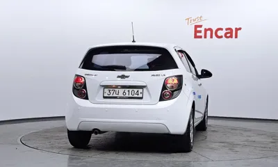 ChevroletGMDaewoo Aveo 2012, 99869 км, за 1975.55 USD