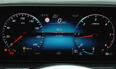 Mercedes-Benz GLE-Class 2021, 41228 км, за 41975.17 USD - фото 8