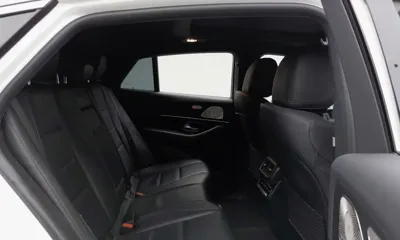 Mercedes-Benz GLE-Class 2021, 41228 км, за 41975.17 USD - фото 10