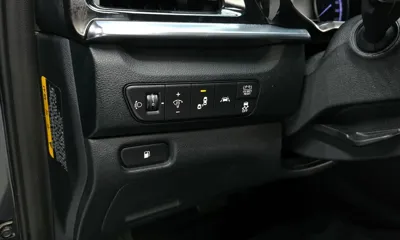 Kia Niro 2020, 76244 км, за 11766.27 USD - фото 16