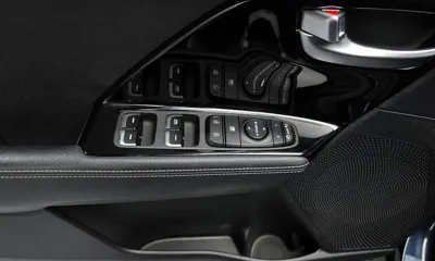 Kia Niro 2020, 76244 км, за 11766.27 USD - фото 17
