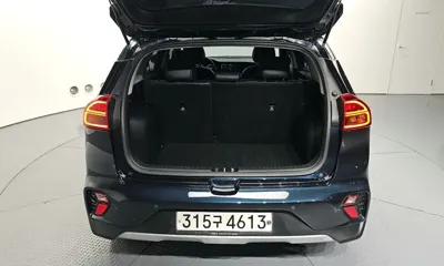 Kia Niro 2020, 76244 км, за 11766.27 USD - фото 20