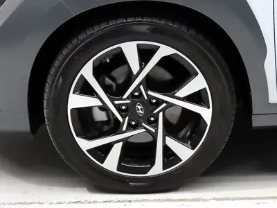 Hyundai Kona 2021, 118081 км, за 9686.01 USD