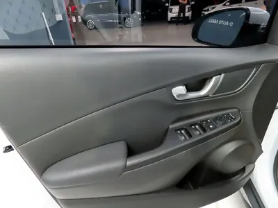 Hyundai Kona 2021, 118081 км, за 9686.01 USD - фото 13