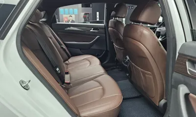 Hyundai Sonata 2018, 119287 км, за 4558.97 USD - фото 12