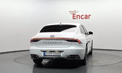 Hyundai Grandeur 2020, 81212 км, за 12800.32 USD