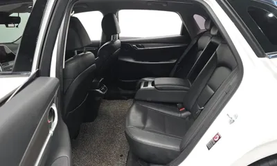 Hyundai Grandeur 2020, 81212 км, за 12703.59 USD - фото 11