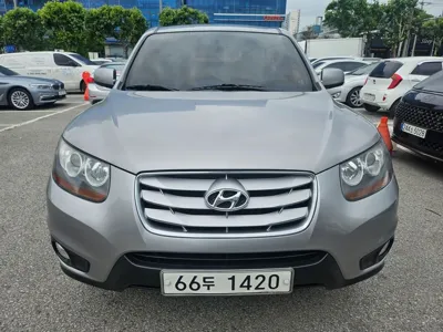 Hyundai Santafe 2011, 205890 км, за 2275.24 USD