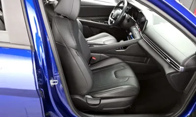 Hyundai Avante 2021, 21336 км, за 7940.39 USD - фото 12