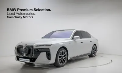 BMW 7-Series · 2025 год
