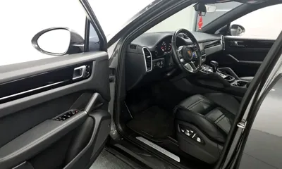 Porsche Cayenne 2020, 48374 км, за 55008.53 USD - фото 10