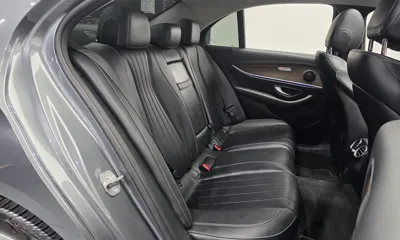 Mercedes-Benz E-Class 2018, 101416 км, за 14535.97 USD - фото 12