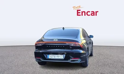 Hyundai Grandeur 2020, 112167 км, за 12355.47 USD