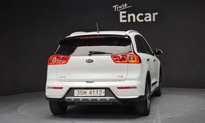 Kia Niro 2017, 179475 км, за 5629.13 USD