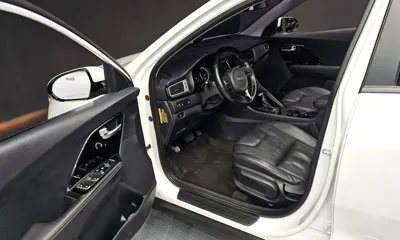 Kia Niro 2017, 179475 км, за 5629.13 USD - фото 11