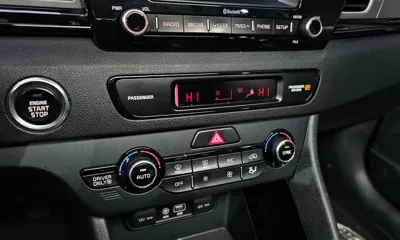 Kia Niro 2017, 179475 км, за 5629.13 USD - фото 18