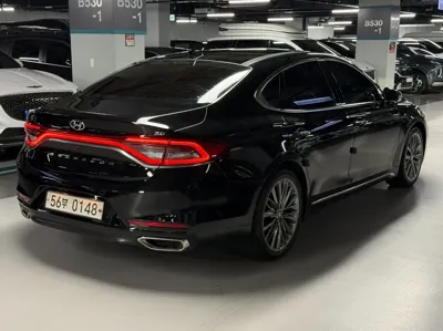 Hyundai Grandeur 2017, 185683 км, за 6754.63 USD