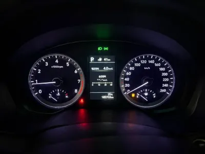 Hyundai Grandeur 2017, 185683 км, за 6754.63 USD - фото 6