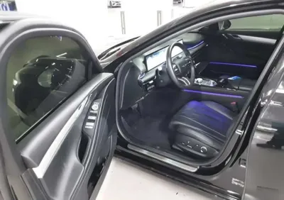 Genesis G80 2025, 109945 км, за 5869.91 USD