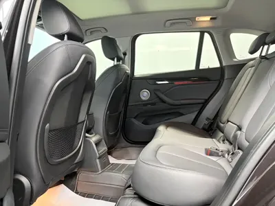 BMW X1 2023, 30000 км, за 24984.8 USD