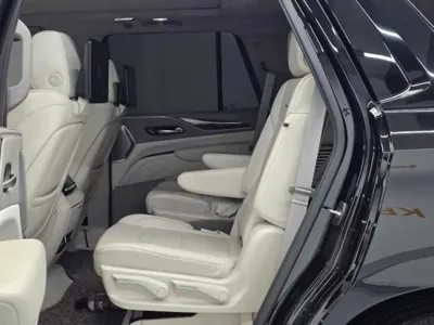 Cadillac Escalade 2023, 16334 км, за 64986.22 USD - фото 7