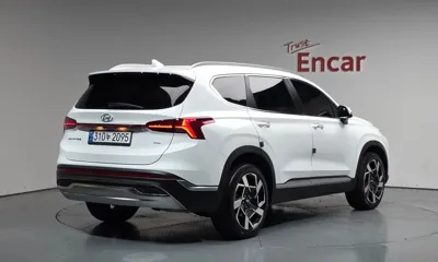 Hyundai Santafe 2021, 113567 км, за 12371.34 USD