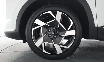 Hyundai Santafe 2021, 113567 км, за 12371.34 USD