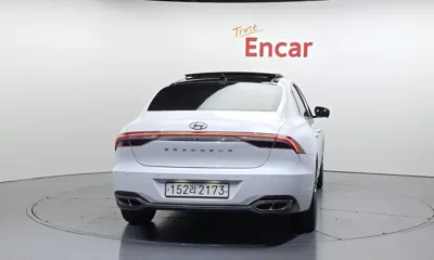 Hyundai Grandeur 2020, 98203 км, за 16576.73 USD