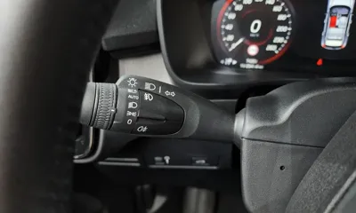 Volvo XC40 2021, 74351 км, за 17876.87 USD - фото 30