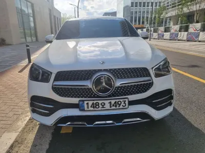 Mercedes-Benz GLE-Class 2020, 52000 км, за 36104.64 USD