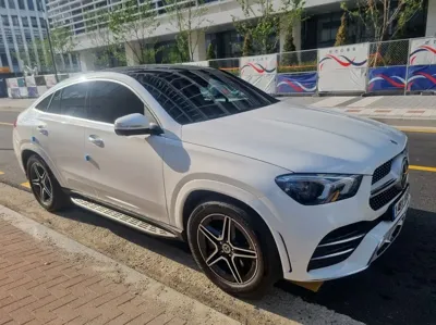 Mercedes-Benz GLE-Class 2020, 52000 км, за 36104.64 USD