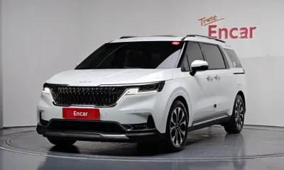 Kia Canival · 2022 год