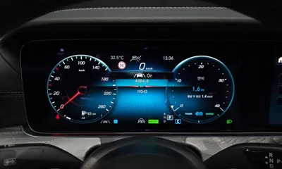 Mercedes-Benz E-Class 2022, 19043 км, за 30737.73 USD - фото 8
