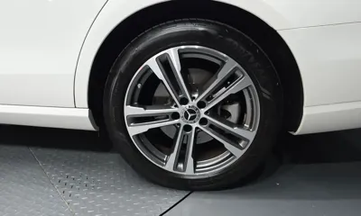Mercedes-Benz E-Class 2022, 19043 км, за 30737.73 USD - фото 21