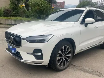 Volvo XC60 · 2023 год