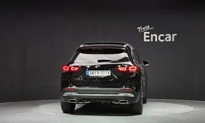 Mercedes-Benz GLA-Class 2023, 21083 км, за 27785.07 USD