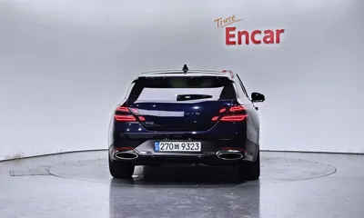 Genesis G70 2023, 33972 км, за 22790.9 USD