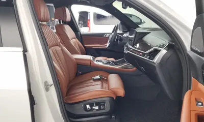 BMW X7 2025, 9856 км, за 92359.2 USD - фото 26