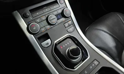 Land Rover Range Rover Evoque 2017, 57607 км, за 10437.18 USD - фото 9