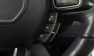 Land Rover Range Rover Evoque 2017, 57607 км, за 10437.18 USD - фото 17