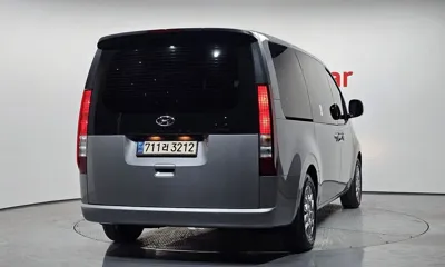 Hyundai Staria 2024, 32886 км, за 20511.81 USD