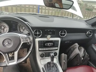 Mercedes-Benz SLK-Class 2016, 24300 км, за 15641.25 USD - фото 10