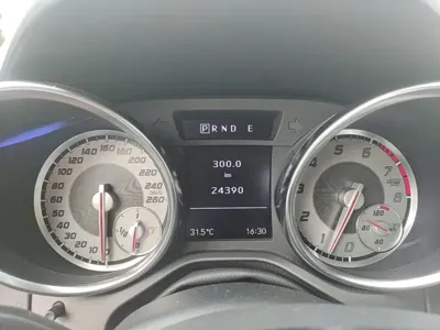 Mercedes-Benz SLK-Class 2016, 24300 км, за 15641.25 USD - фото 12