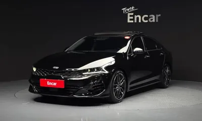 Kia K5 · 2021 год